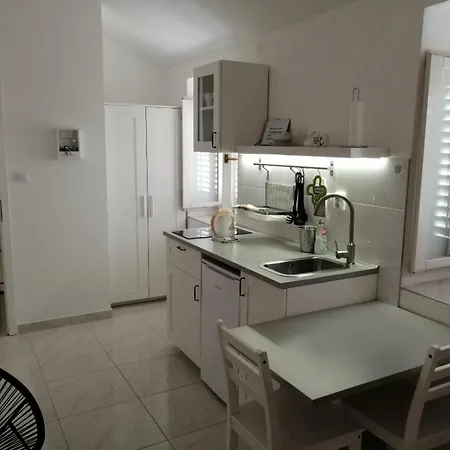 Apartment In Vis Historic Center - Mikula, Ljubica, Toma Room photo