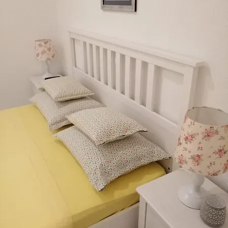Apartment In Vis Historic Center - Mikula, Ljubica, Toma Room photo