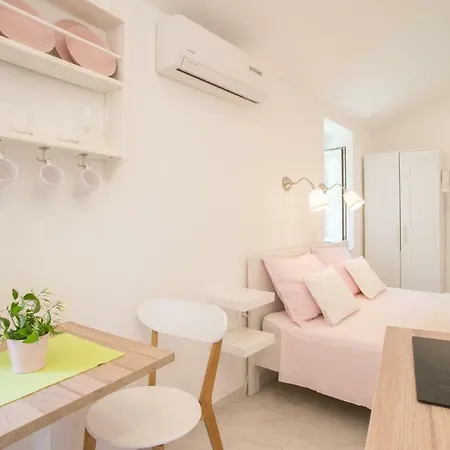 Apartment In Vis Historic Center - Mikula, Ljubica, Toma Exterior photo